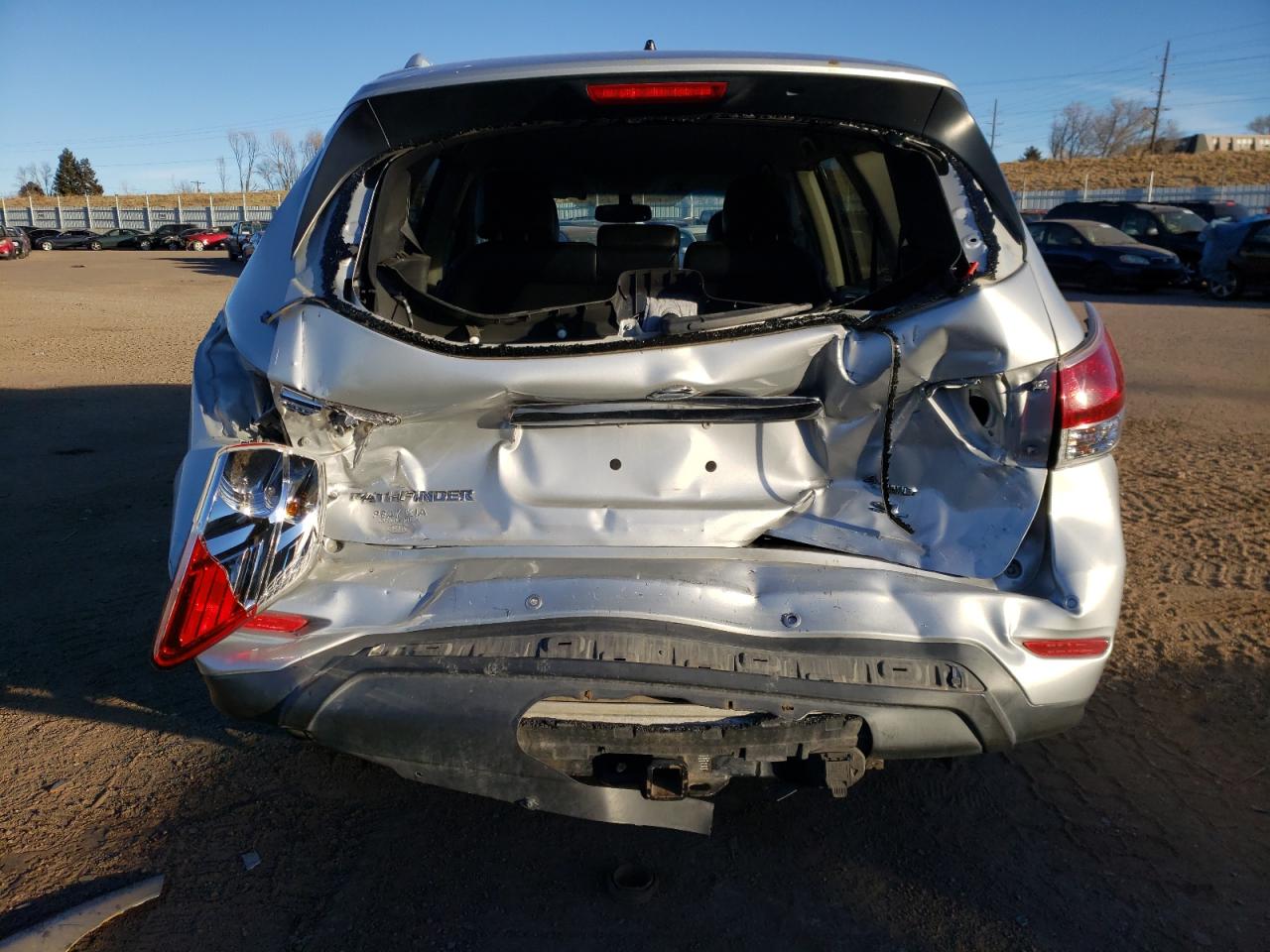 Photo 9 from auction – 2014 NISSAN PATHFINDER with VIN 5N1AR2MM4EC664628