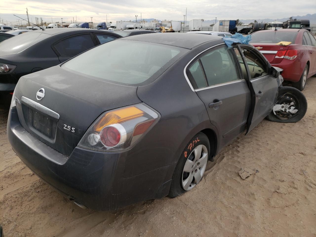 Photo 4 from auction – 2008 NISSAN ALTIMA 2.5 with VIN 1N4AL21E18N495105