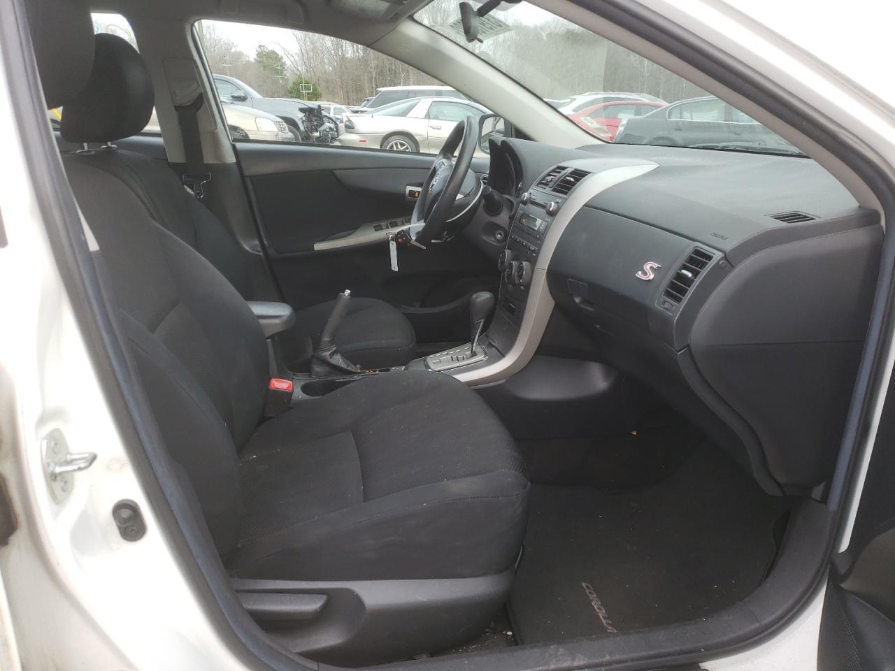 Photo 5 from auction – 2011 TOYOTA COROLLA BA with VIN 2T1BU4EE0BC711411