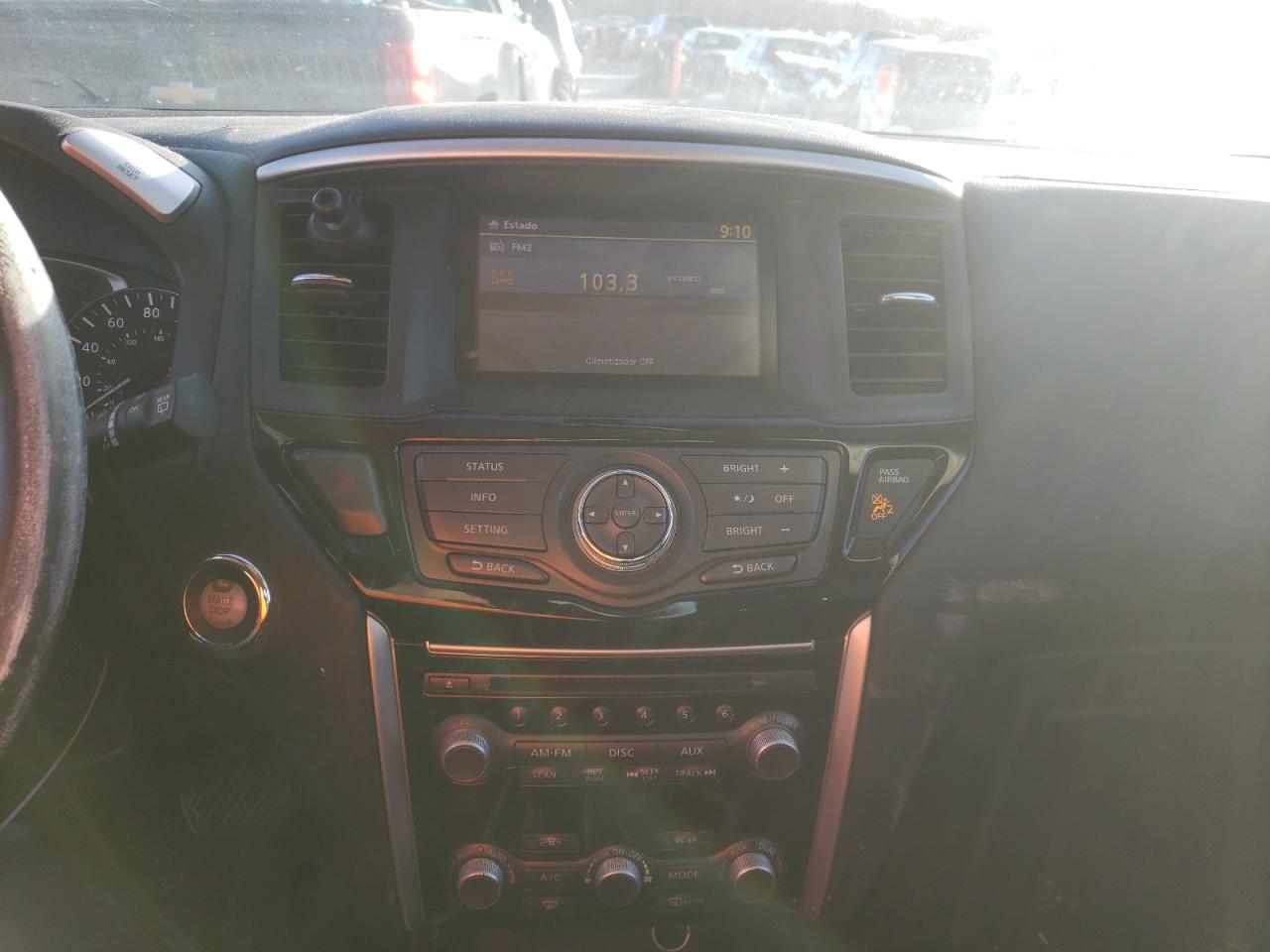 Photo 9 from auction – 2014 NISSAN PATHFINDER with VIN 5N1AR2MM8EC682601