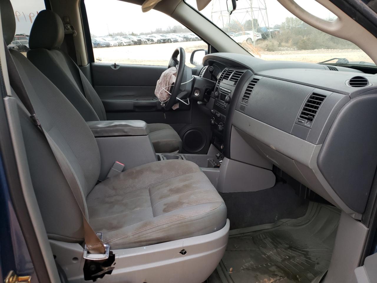 Photo 5 from auction – 2006 DODGE DURANGO SX with VIN 1D4HD38K76F140246