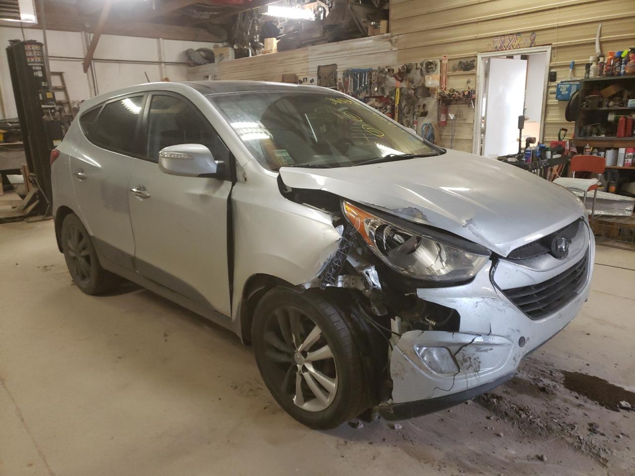 Photo 1 from auction – 2013 HYUNDAI TUCSON GLS with VIN KM8JUCAC2DU559384