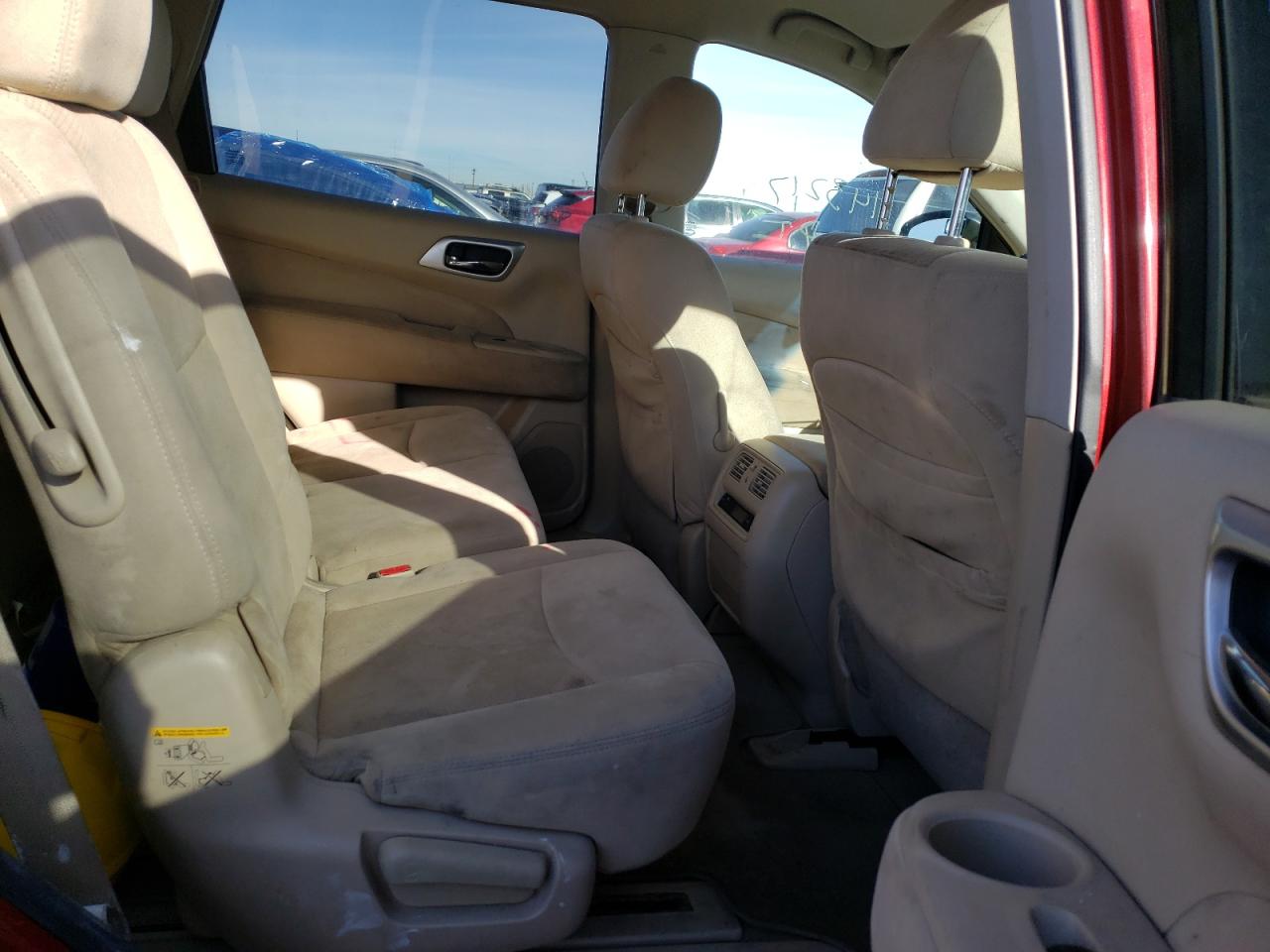 Photo 6 from auction – 2013 NISSAN PATHFINDER with VIN 5N1AR2MM5DC622385