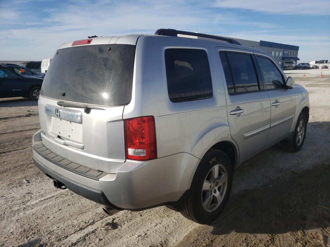 Photo 4 from auction – 2010 HONDA PILOT EXL with VIN 5FNYF3H59AB002416