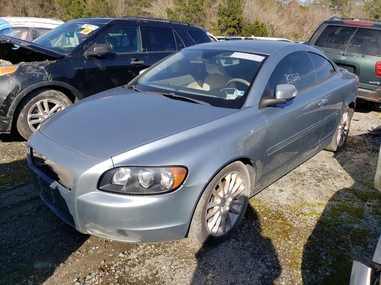 Photo 2 from auction – 2009 VOLVO C70 T5 with VIN YV1MC67249J077300