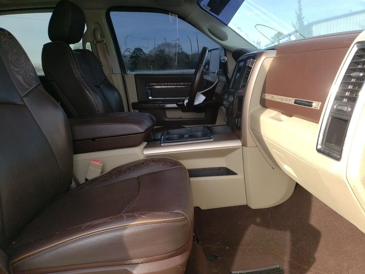 Photo 5 from auction – 2014 RAM 2500 LONGH with VIN 3C6UR5PL6EG199490