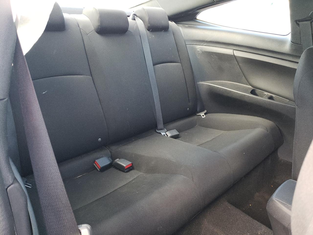 Photo 6 from auction – 2019 HONDA CIVIC EX with VIN 2HGFC3B31KH353468