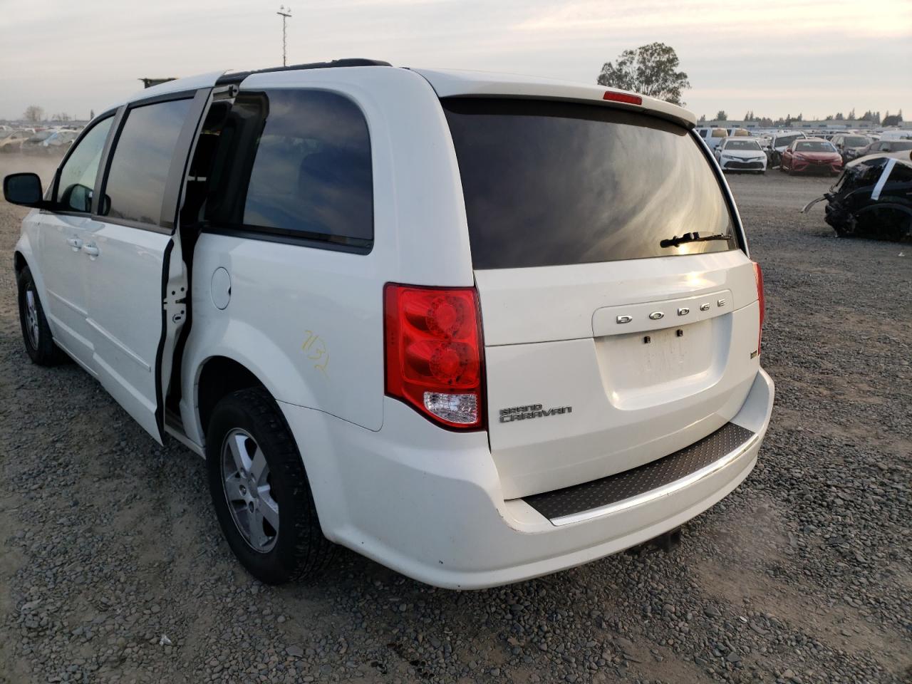 Photo 3 from auction – 2012 DODGE GRAND CARA with VIN 2C4RDGCG2CR301926