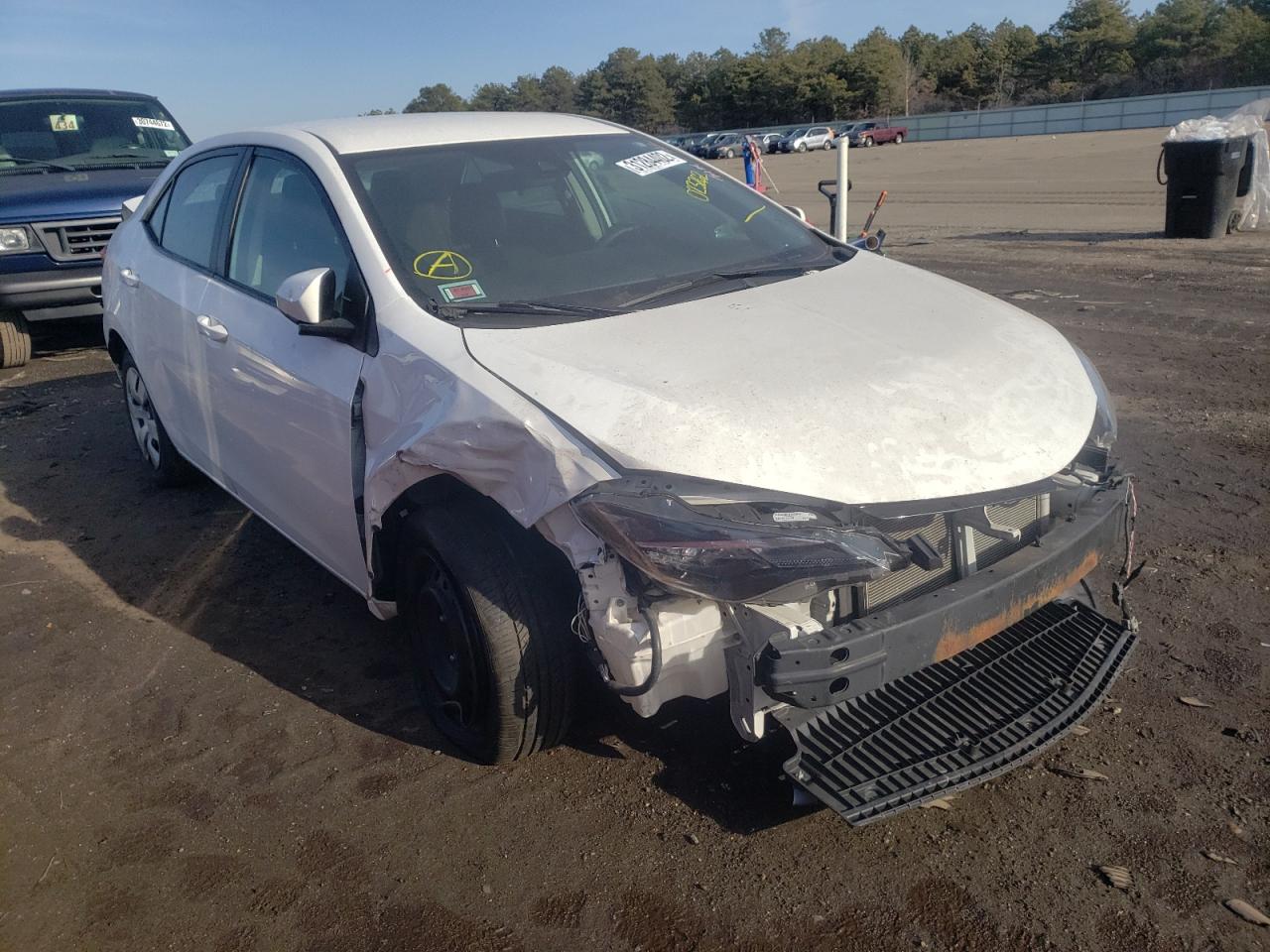 TOYOTA COROLLA L 2018 with VIN 2T1BURHEXJC023262 - Photo from auction