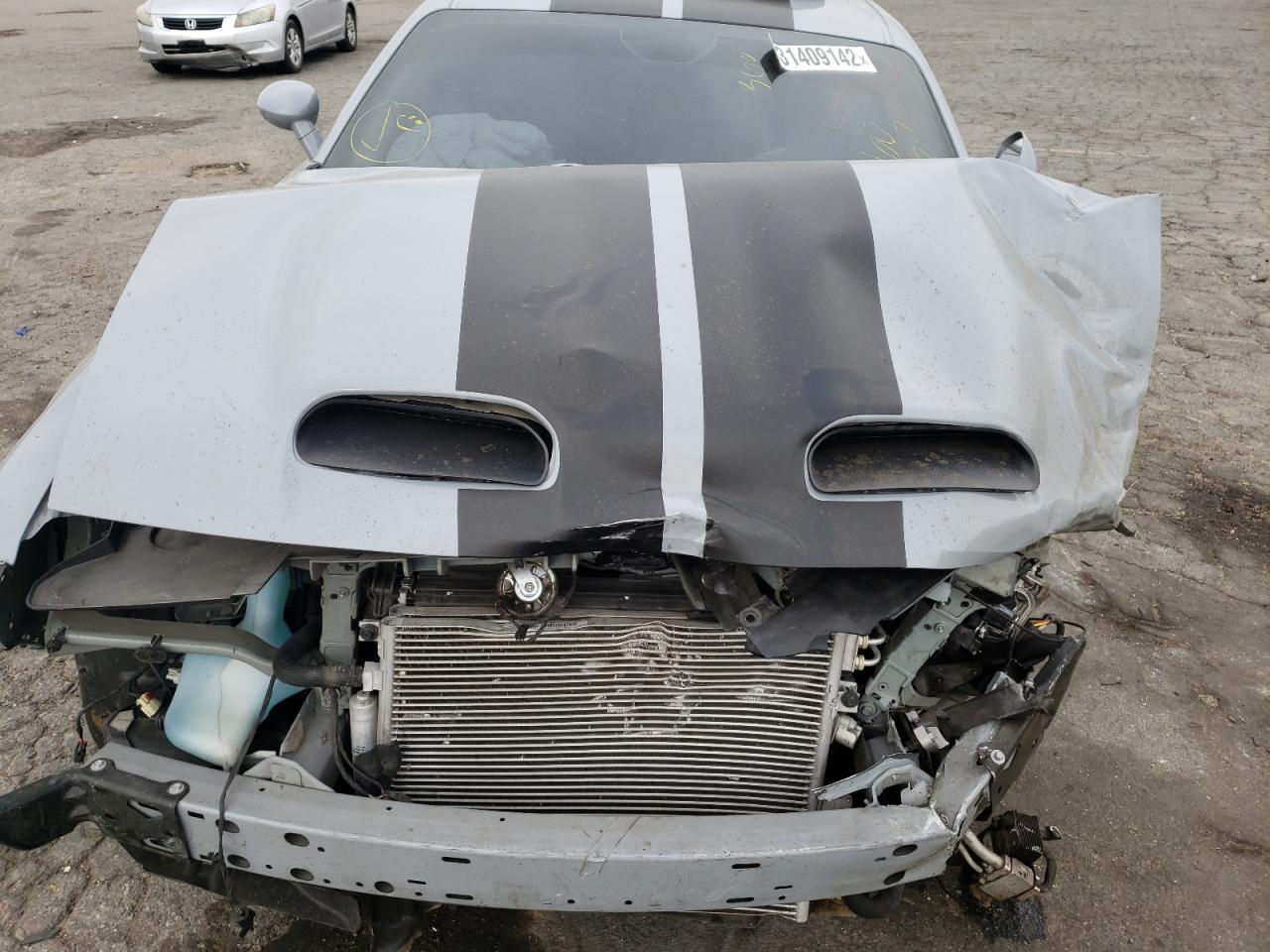 Photo 7 from auction – 2020 DODGE CHALLENGER with VIN 2C3CDZL93LH239515