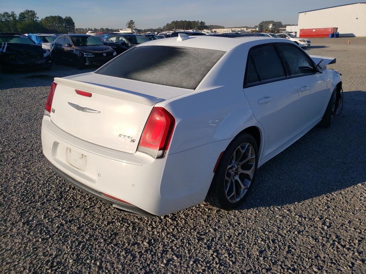 Photo 4 from auction – 2018 CHRYSLER 300 S with VIN 2C3CCABG3JH240312