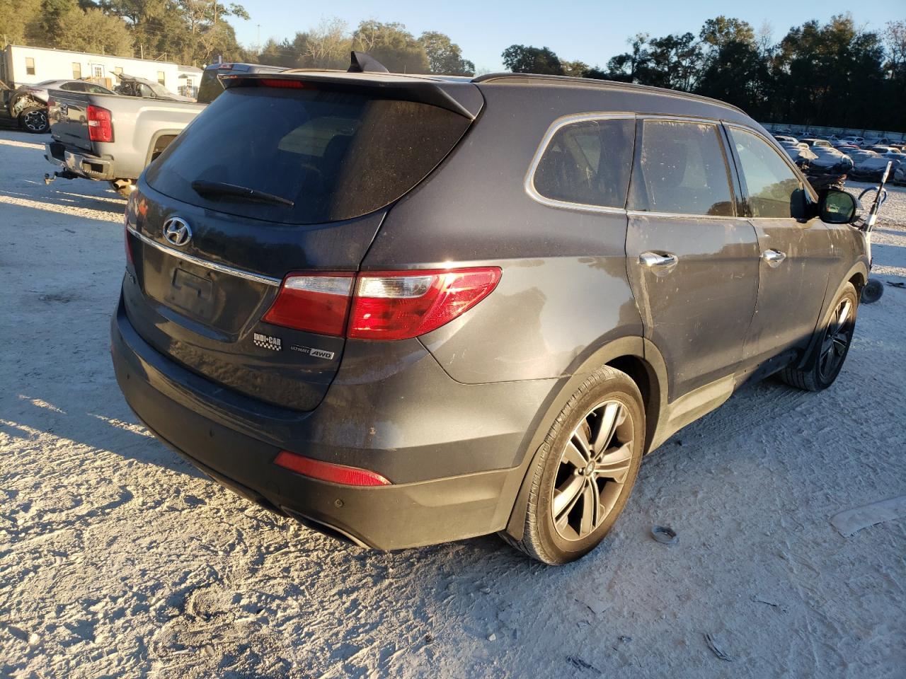 Photo 4 from auction – 2016 HYUNDAI SANTA FE S with VIN KM8SRDHF7GU134551