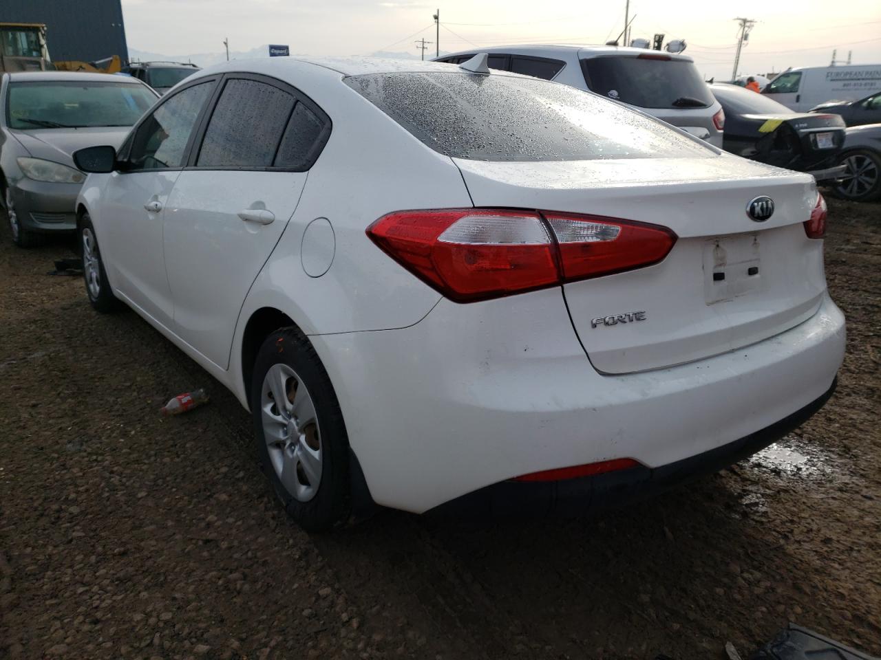 Photo 3 from auction – 2016 KIA FORTE LX with VIN KNAFK4A65G5549038