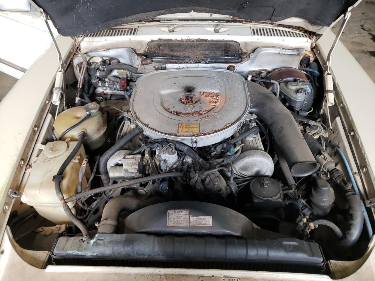 Photo 7 from auction – 1985 MERCEDES-BENZ 380-CLASS with VIN WDBBA45C2FA019781