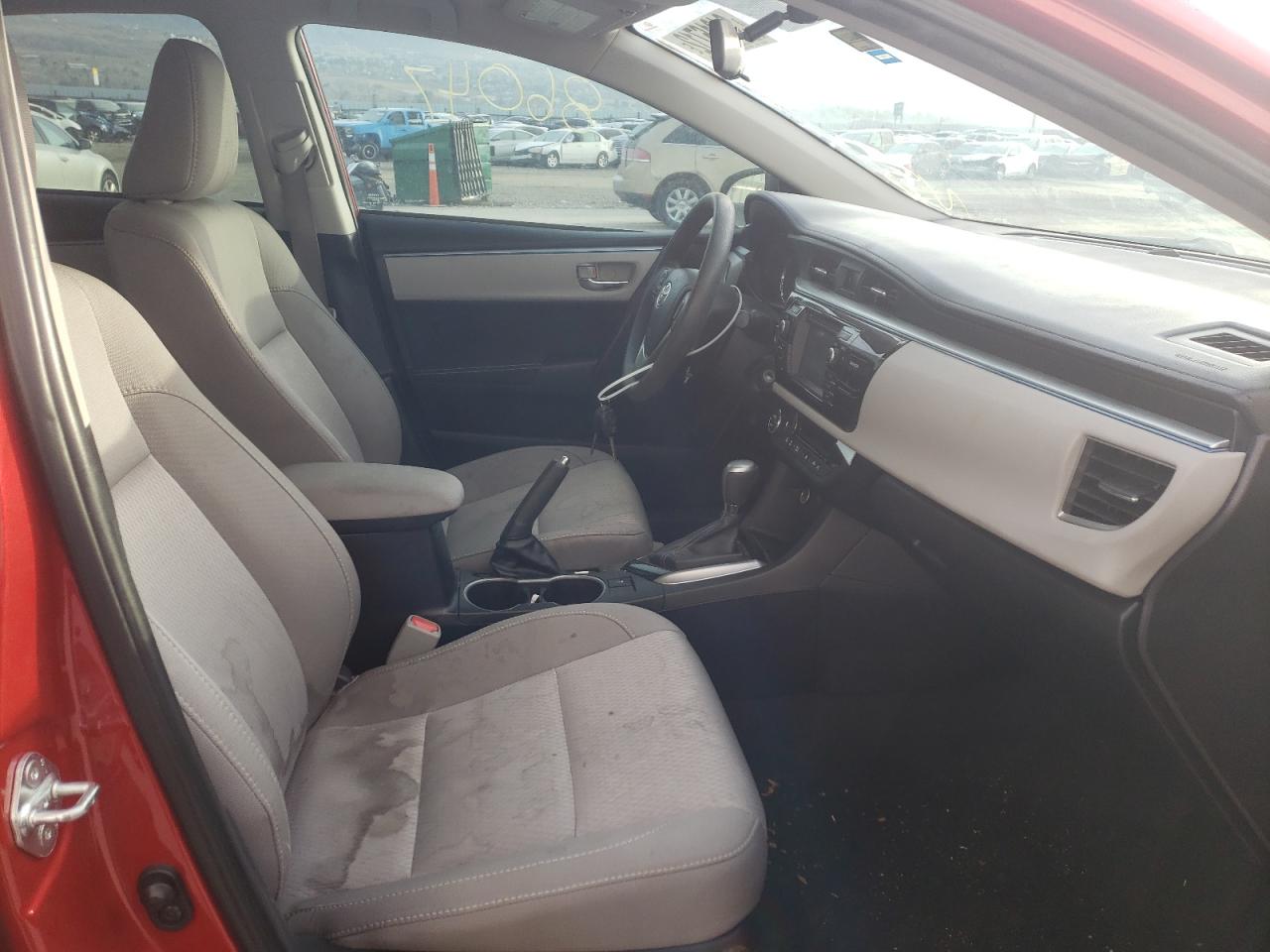Photo 5 from auction – 2015 TOYOTA COROLLA L with VIN 2T1BURHE3FC369306