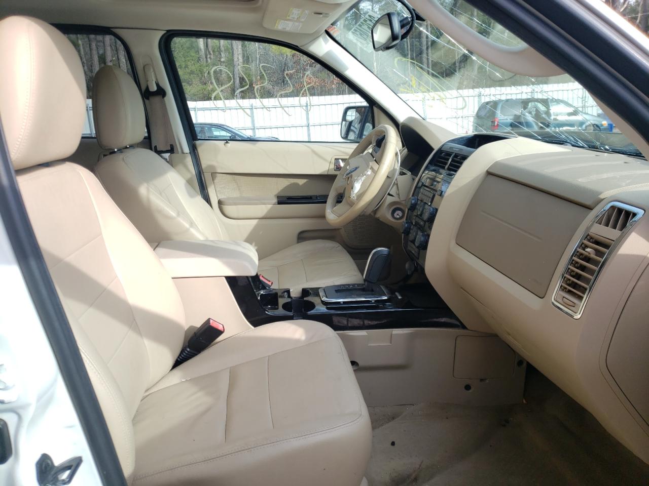 Photo 5 from auction – 2012 FORD ESCAPE LIM with VIN 1FMCU0EG9CKB26725