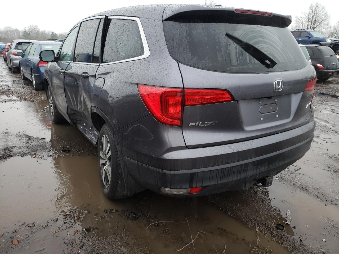 Photo 3 from auction – 2018 HONDA PILOT EXL with VIN 5FNYF6H63JB006942