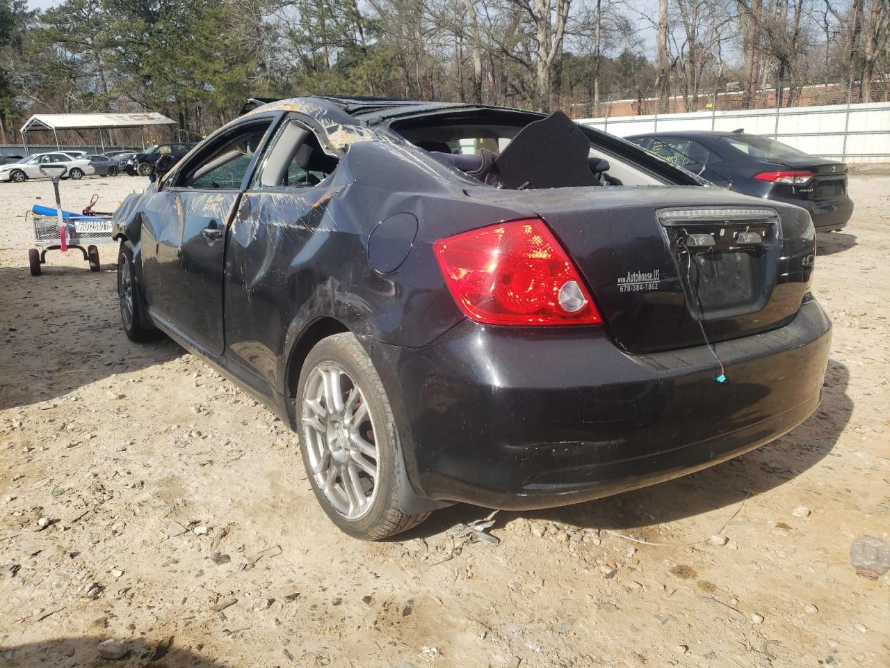 Photo 3 from auction – 2005 TOYOTA SCION TC with VIN JTKDE177350048832