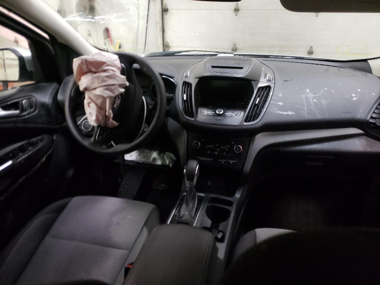Photo 9 from auction – 2018 FORD ESCAPE SE with VIN 1FMCU9GD4JUB41397
