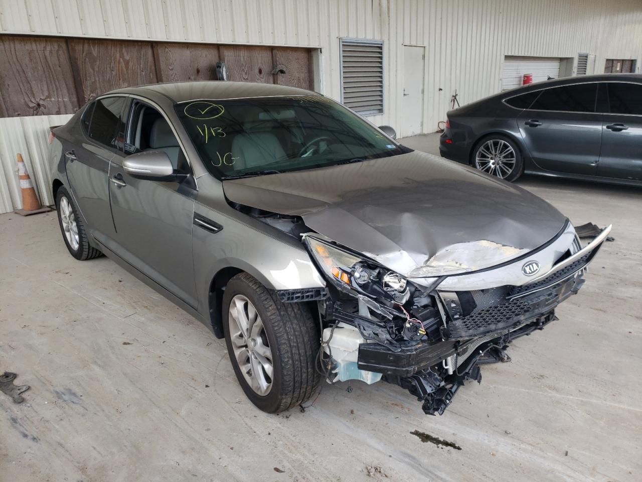 KIA OPTIMA LX 2012 with VIN 5XXGM4A76CG033268 - Photo from auction