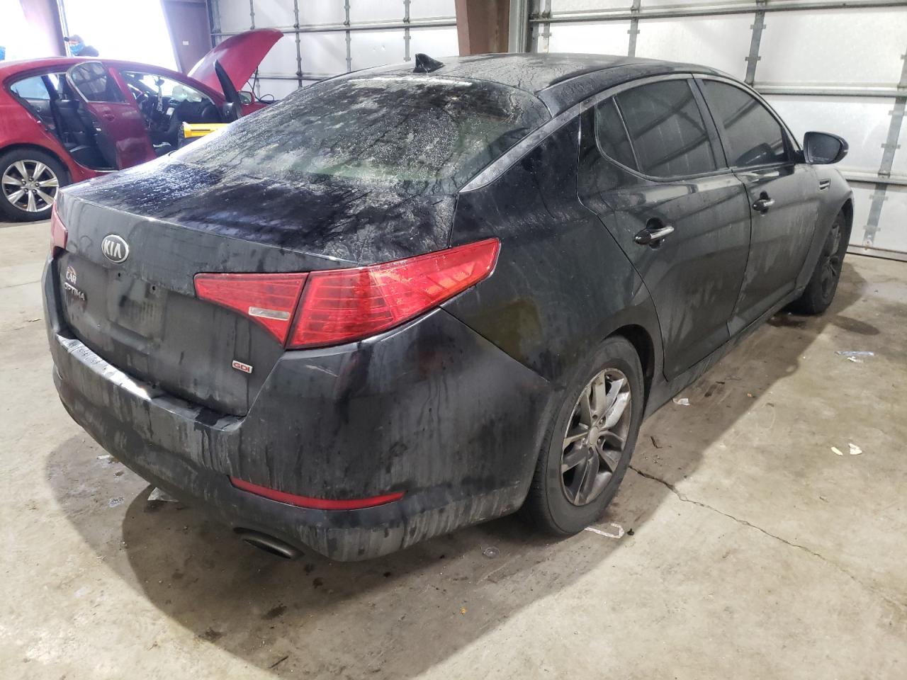 Photo 4 from auction – 2013 KIA OPTIMA LX with VIN KNAGM4A74D5315654
