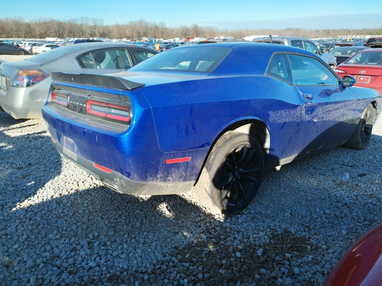 Photo 4 from auction – 2018 DODGE CHALLENGER with VIN 2C3CDZAG8JH287509