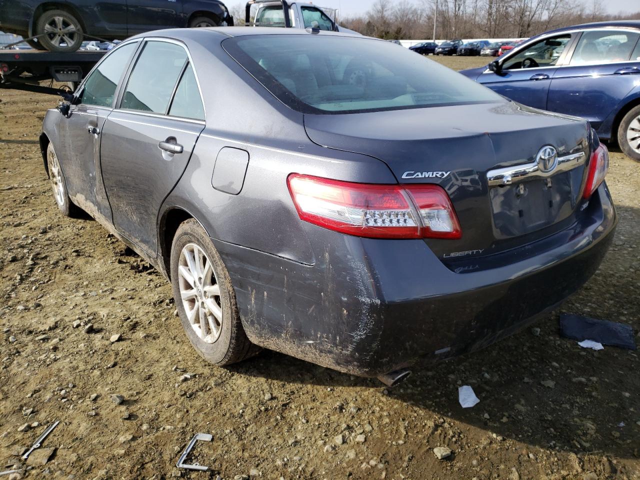 Photo 3 from auction – 2011 TOYOTA CAMRY SE with VIN 4T1BK3EK3BU126844