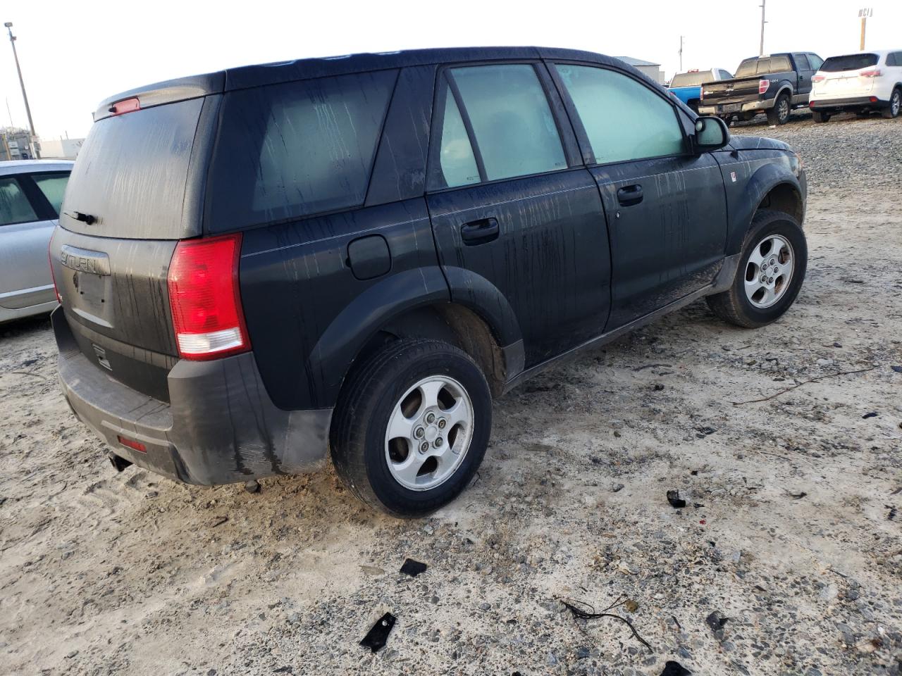 Photo 4 from auction – 2003 SATURN VUE with VIN 5GZCZ23D03S832166