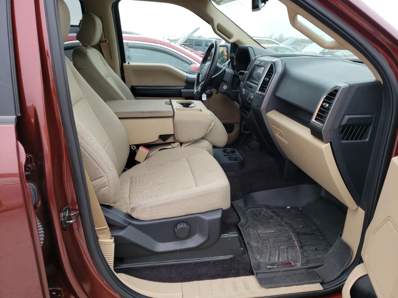 Photo 5 from auction – 2016 FORD F150 SUPER with VIN 1FTEW1C82GKD74295