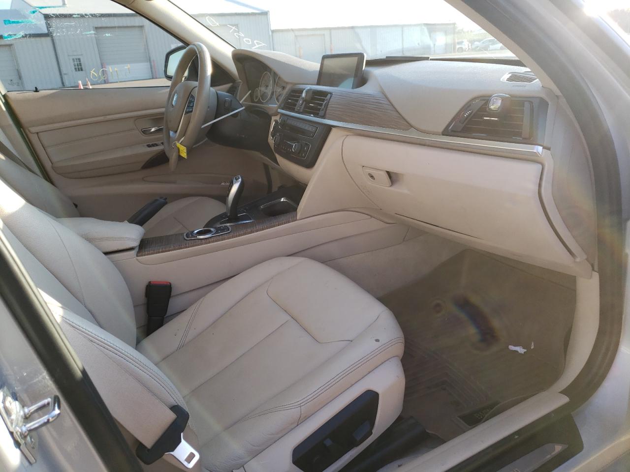 Photo 5 from auction – 2012 BMW 328 I with VIN WBA3A5C5XCF256000