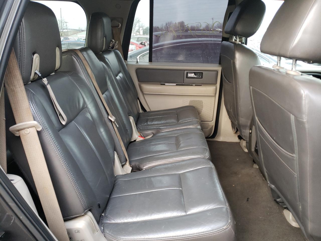 Photo 6 from auction – 2007 FORD EXPEDITION with VIN 1FMFU15597LA92013