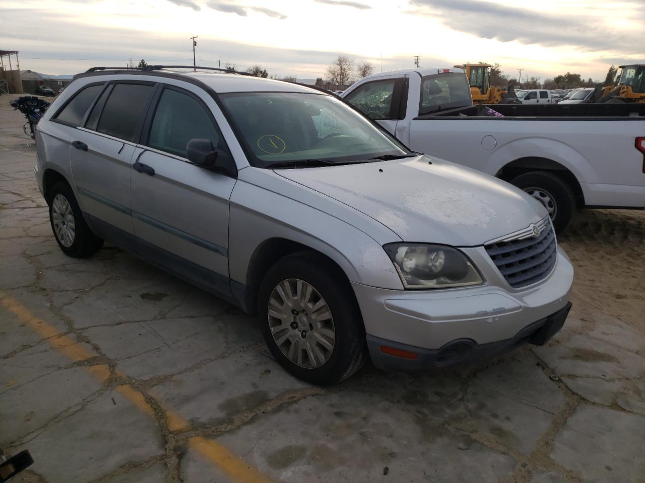 CHRYSLER PACIFICA 2005 with VIN 2C8GM48L35R527776 - Photo from auction