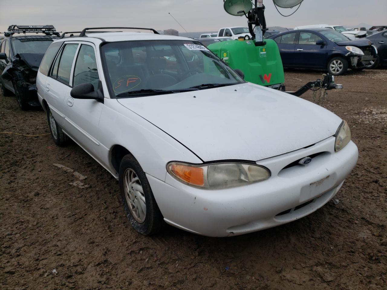 FORD ESCORT SE 1999 with VIN 3FAFP15P7XR134425 - Photo from auction