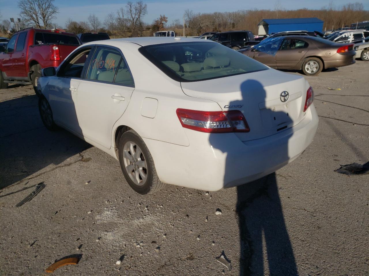 Photo 3 from auction – 2011 TOYOTA CAMRY BASE with VIN 4T1BF3EK8BU671930