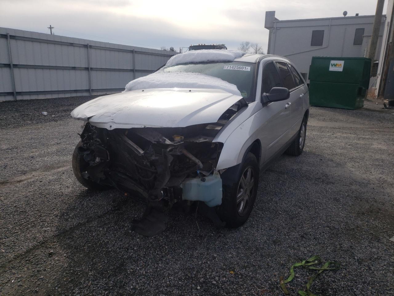 Photo 2 from auction – 2005 CHRYSLER PACIFICA T with VIN 2C4GM68465R656391