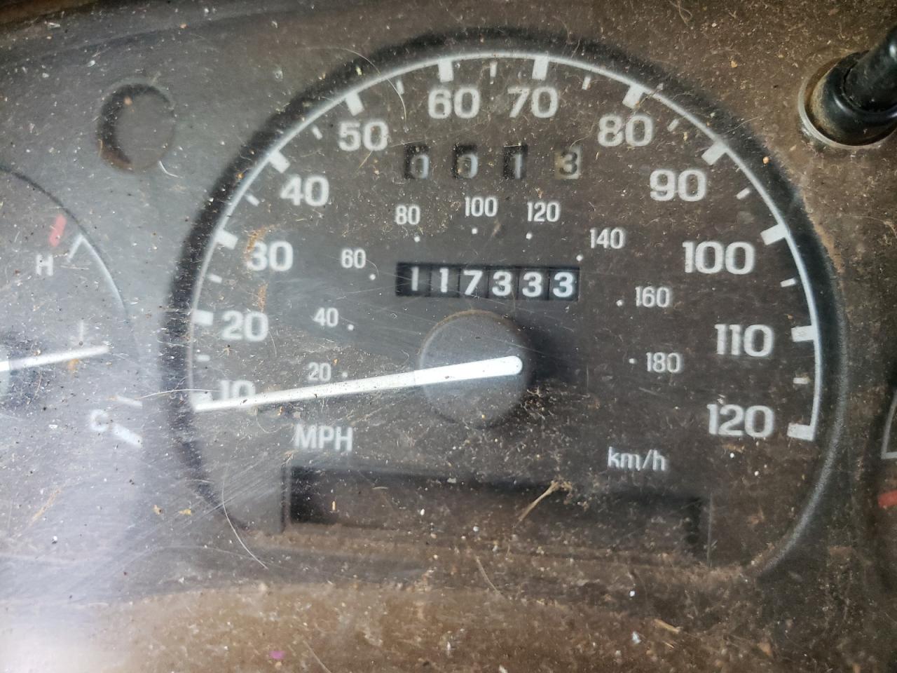 Photo 8 from auction – 2000 FORD RANGER with VIN 1FTYR10C5YPB34661