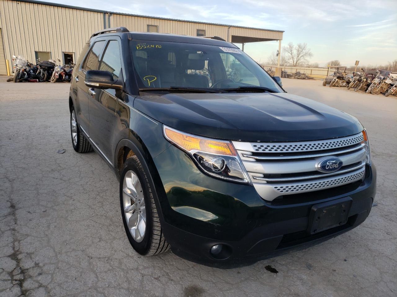 FORD EXPLORER X 2013 مع رقم تعريف المركبة 1FM5K8D80DGB52478 - صورة من المزاد