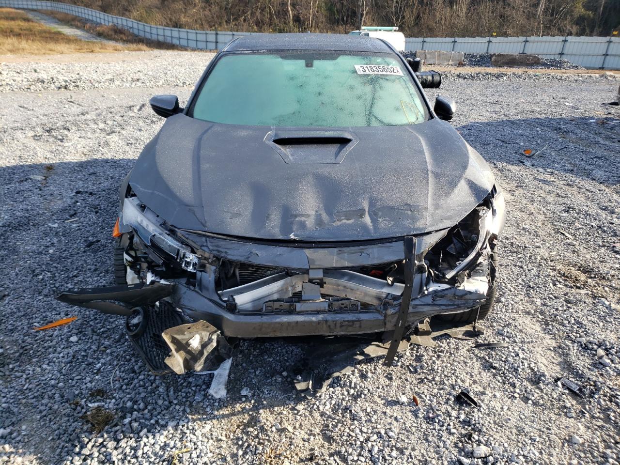 Photo 9 from auction – 2017 HONDA CIVIC TYPE with VIN SHHFK8G7XHU200210