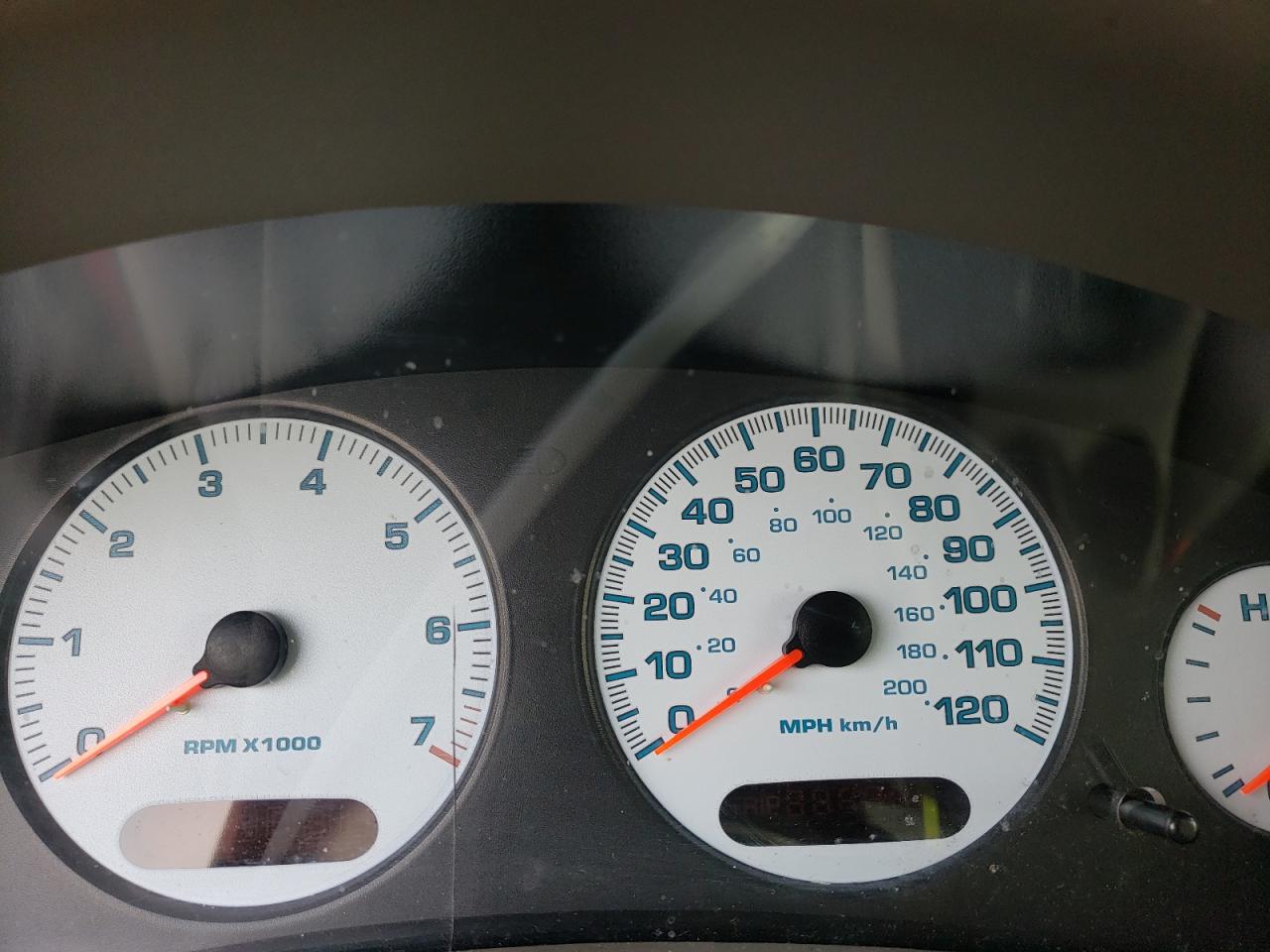 Photo 8 from auction – 2003 DODGE INTREPID E with VIN 2B3HD56M53H512434