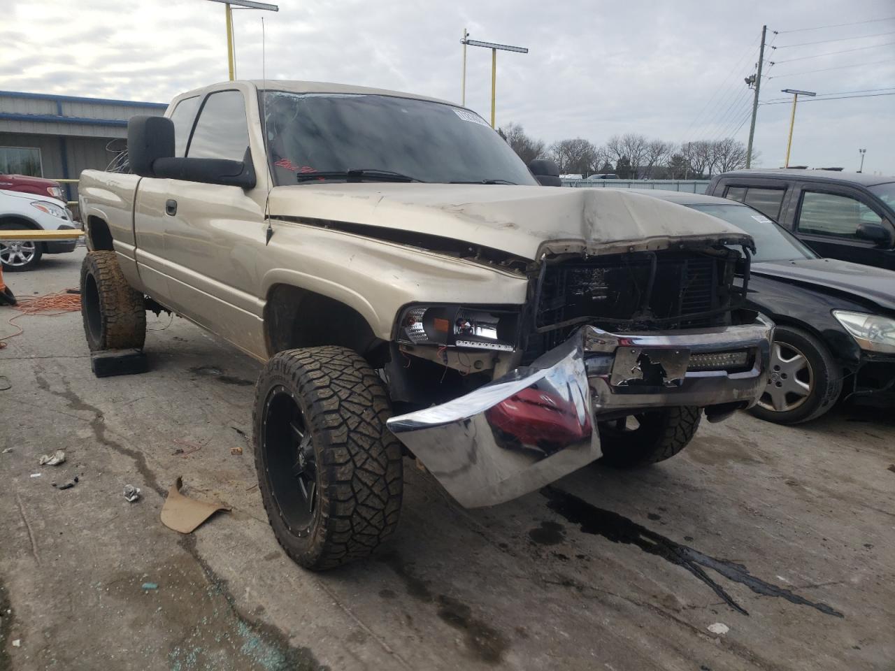 DODGE RAM 2500 2002 with VIN 3B7KF23C62M277650 - Photo from auction