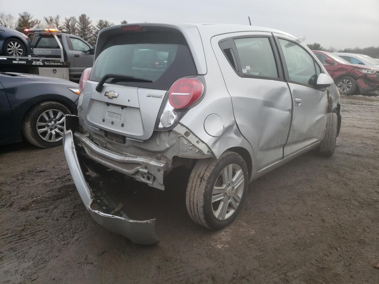 Photo 4 from auction – 2015 CHEVROLET SPARK 1LT with VIN KL8CD6S91FC726417