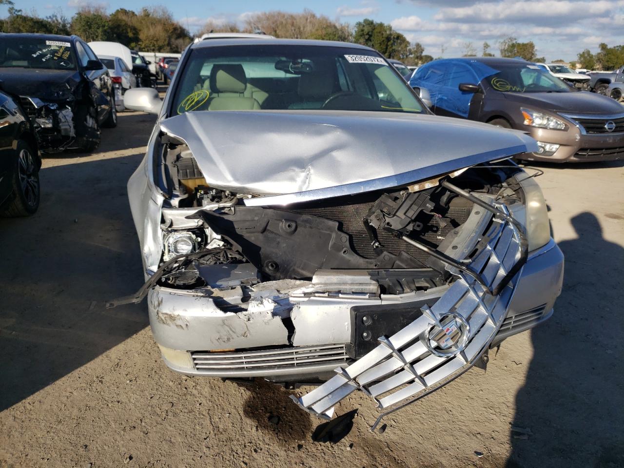 Photo 9 from auction – 2010 CADILLAC DTS with VIN 1G6KA5EY8AU121972