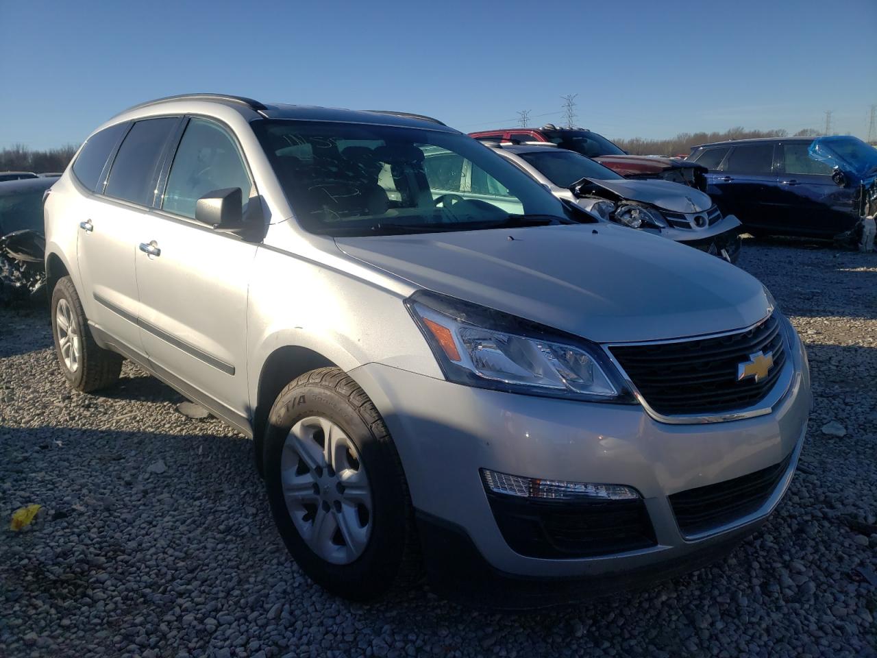 CHEVROLET TRAVERSE L 2017 with VIN 1GNKRFKDXHJ347463 - Photo from auction