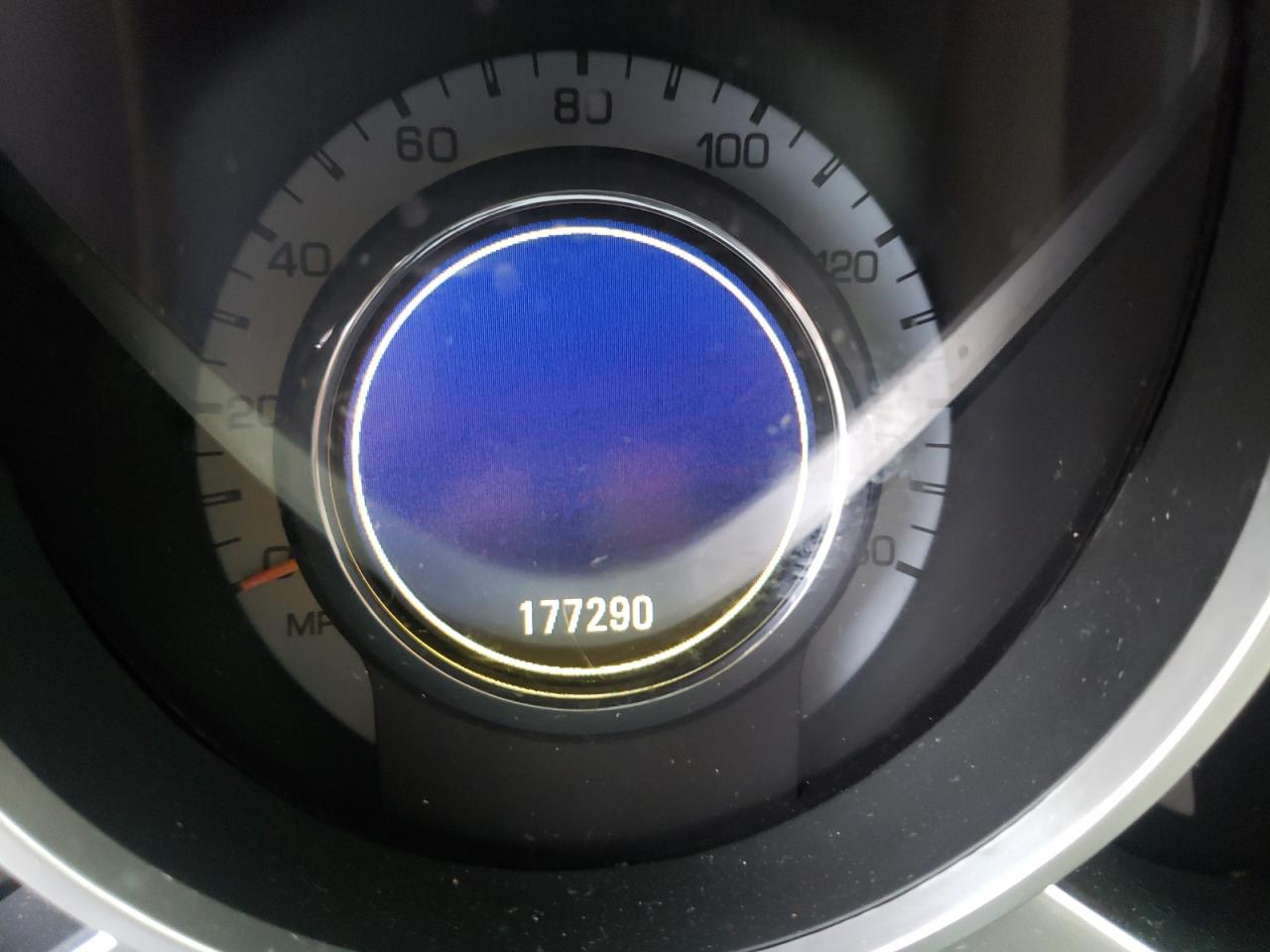 Photo 8 from auction – 2012 CADILLAC SRX LUXURY with VIN 3GYFNDE31CS550854