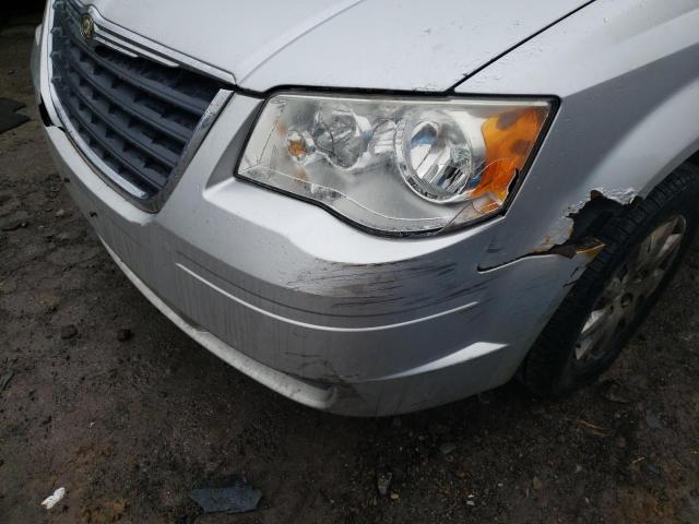 Photo 9 from auction – 2008 CHRYSLER TOWN & COU with VIN 2A8HR44H08R697406