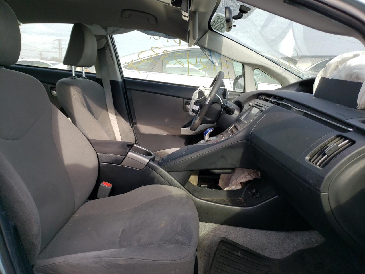 Photo 5 from auction – 2014 TOYOTA PRIUS with VIN JTDKN3DU8E1767041