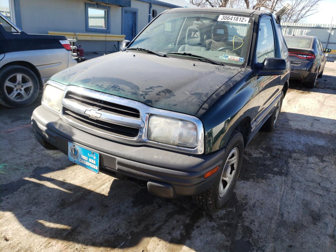 Photo 2 from auction – 2003 CHEVROLET TRACKER with VIN 2CNBJ18C936943148