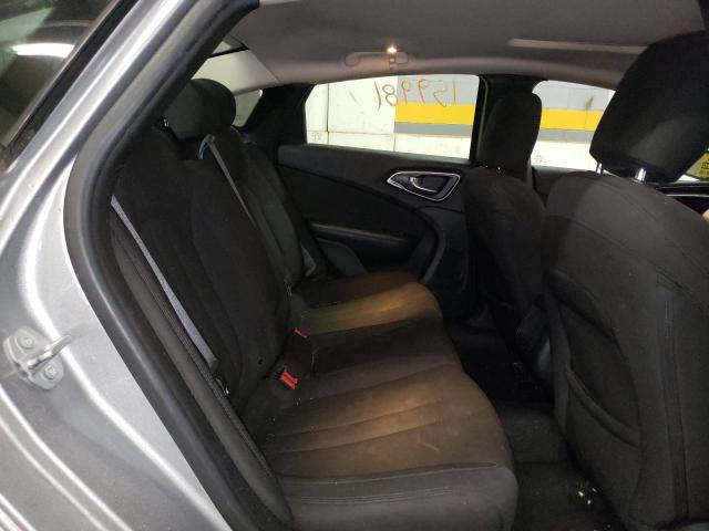 Photo 6 from auction – 2015 CHRYSLER 200 LIMITE with VIN 1C3CCCAB3FN701198