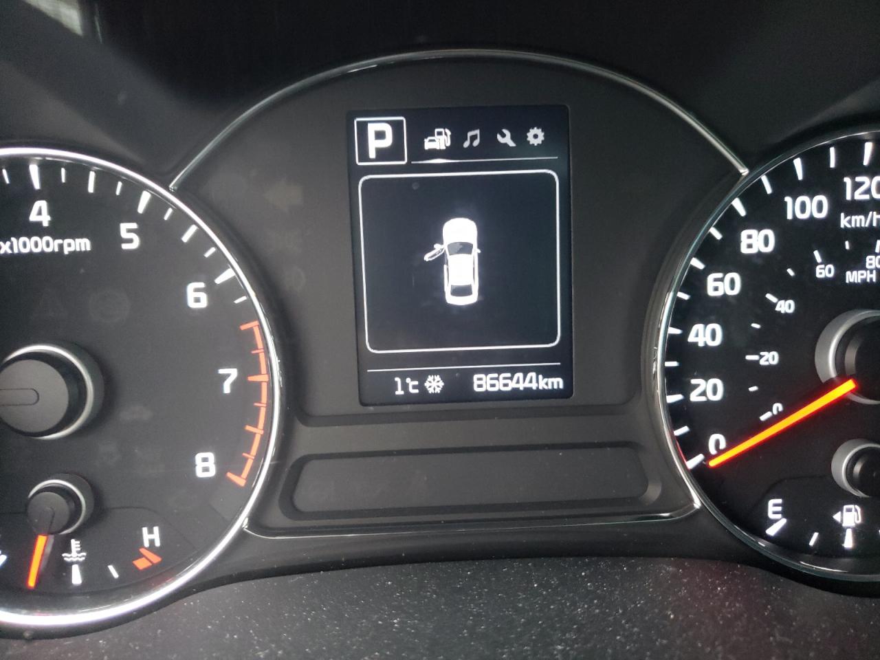 Photo 8 from auction – 2017 KIA FORTE EX with VIN 3KPFL4A80HE036724