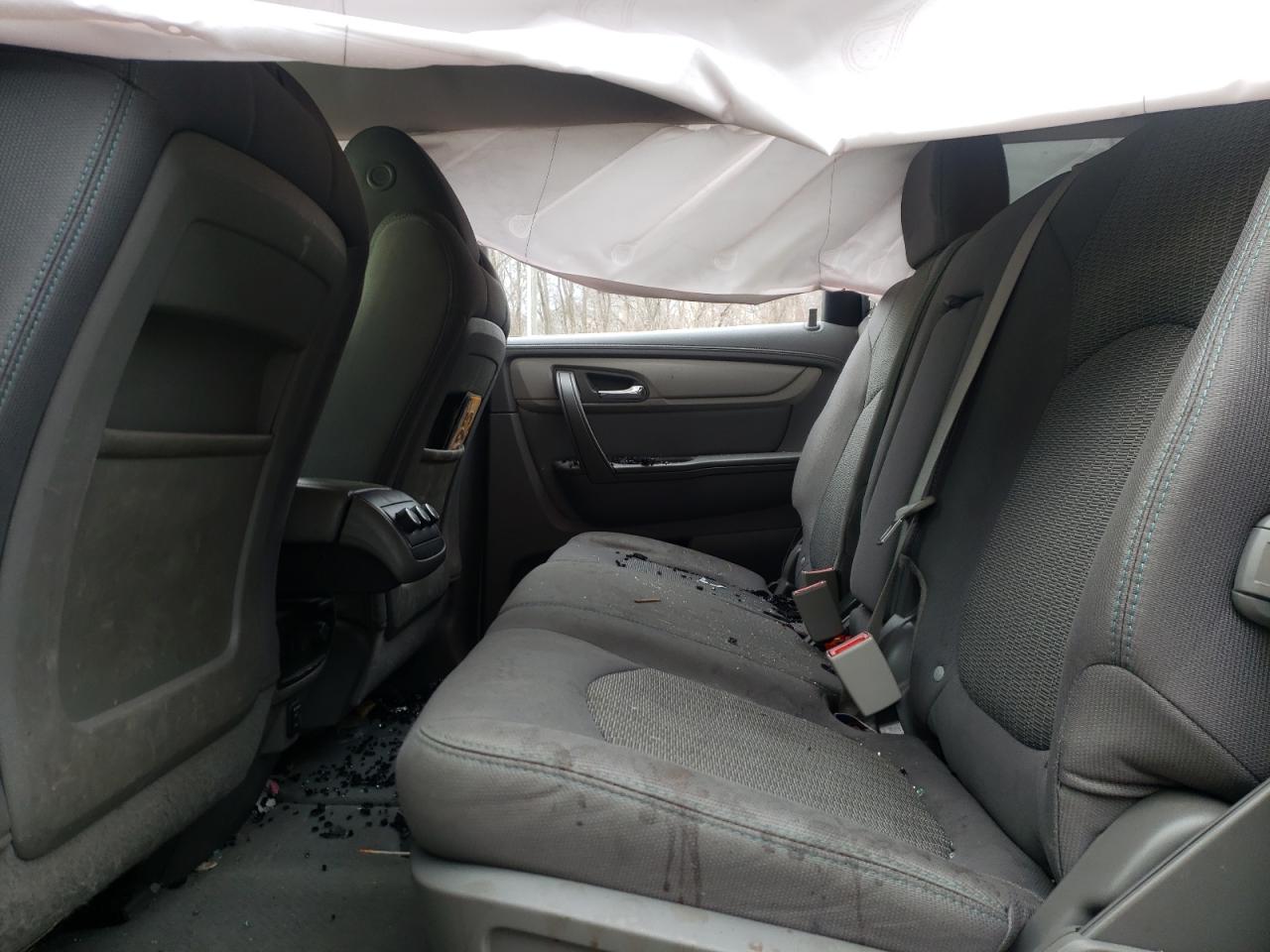 Photo 6 from auction – 2016 CHEVROLET TRAVERSE L with VIN 1GNKVFKD1GJ175401
